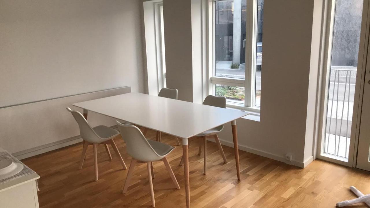 Big Room In Shared Apartment With King Size Bed 哥本哈根 外观 照片